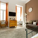 Basilica City Center Apartment