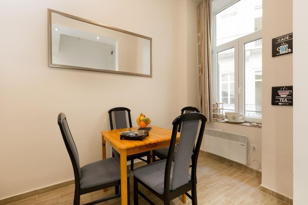 Basilica Center Apartment